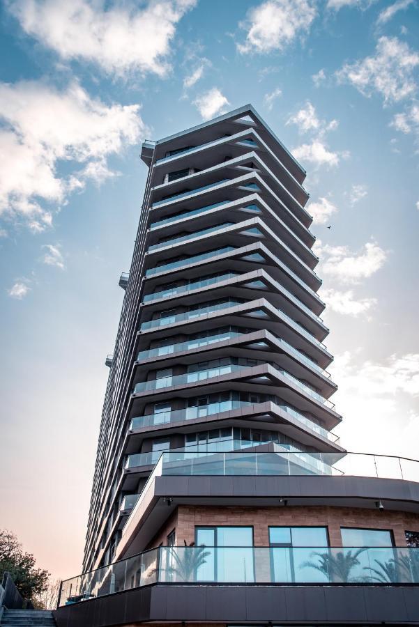 Apart Hotel Greenwood Near Sea Oldenburg Bagian luar foto