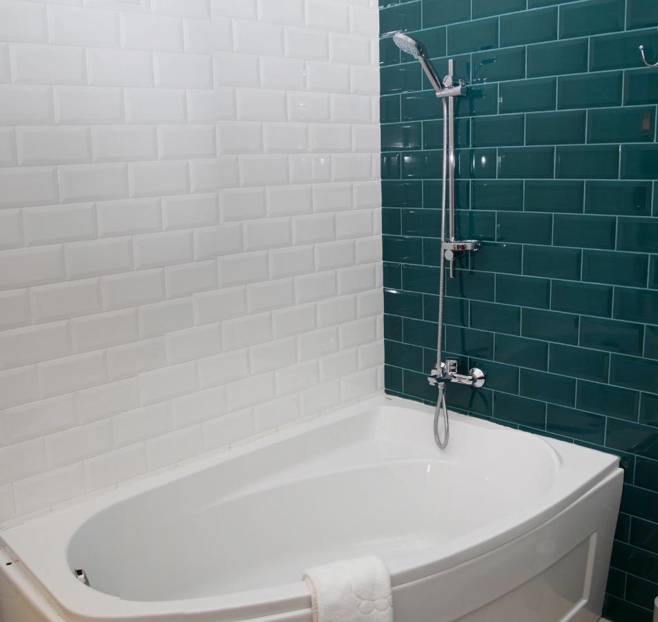Apart Hotel Greenwood Near Sea Oldenburg Bagian luar foto